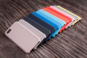 Multicolored plastic back covers for mobile phonesMarko PoplasenS.jpg