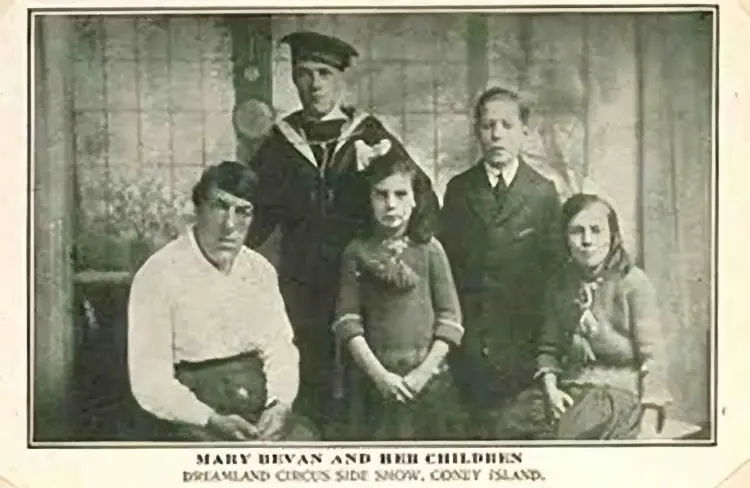 mary children.jpg 1